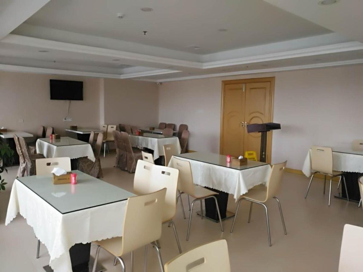 Vienna Hotel Dongguan Shatian Humen Port Экстерьер фото